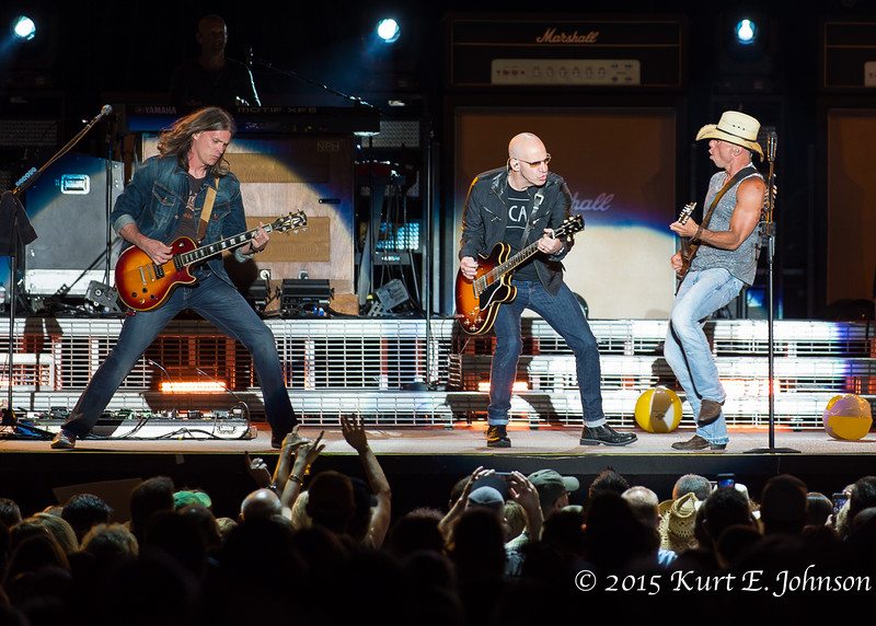 Kenny Chesney-Chase Rice @ Harvey's Outdoor Arena 07-22-2015-208-L
