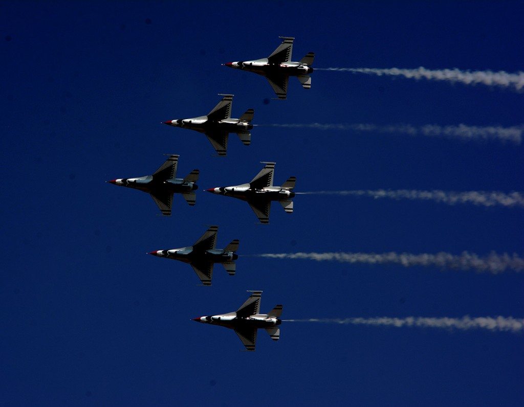 Minden Air Show Air Force Thuderbirds thrill thousands