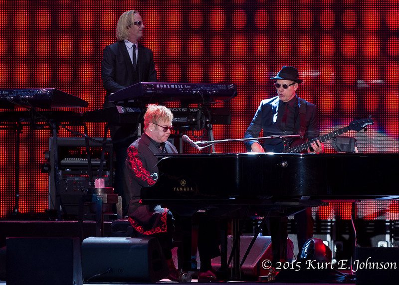 Elton John @ Harvey's Outdoor Arena 08-08-2015-131-L