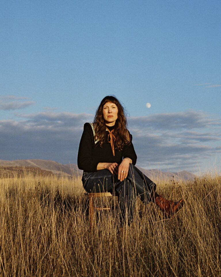 Alela Diane - Who's Keeping Time?